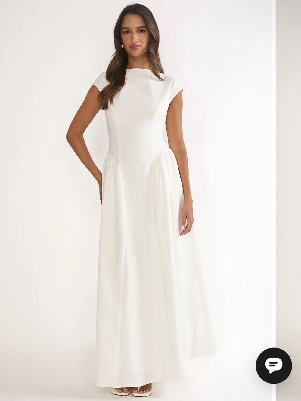 Selfie Leslie Lynnie cap-sleeve maxi dress in cream